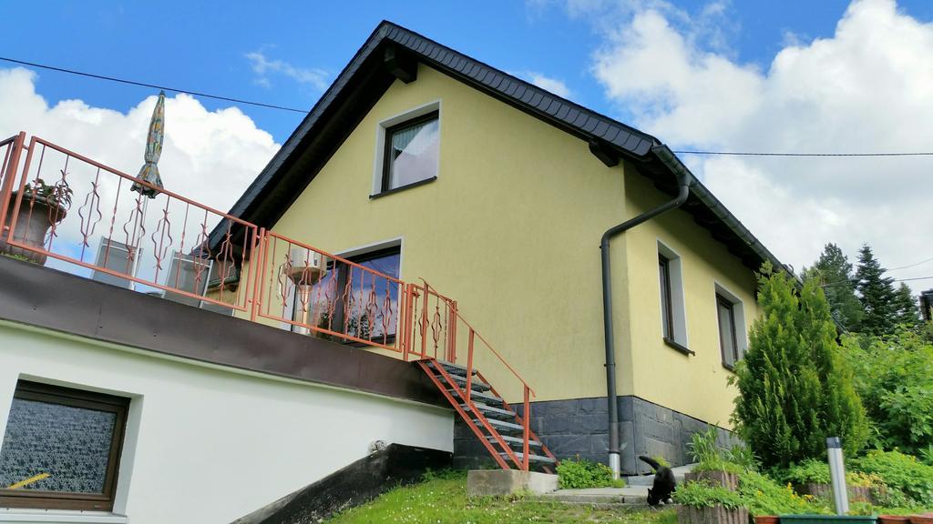 Ferienhaus Riedl Клингентал Екстериор снимка
